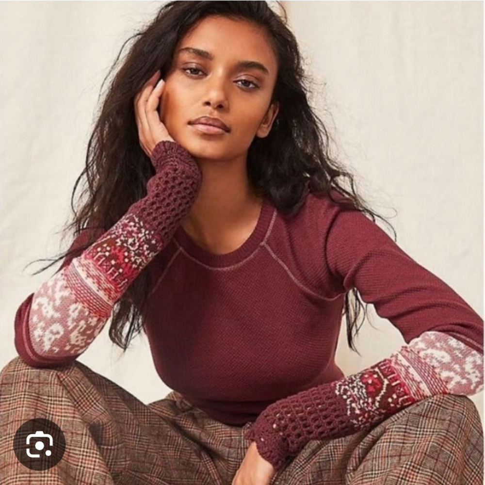 Free People XS In The Mix Cuff Thermal Crochet Knit Sleeve Burgundy Top Henley